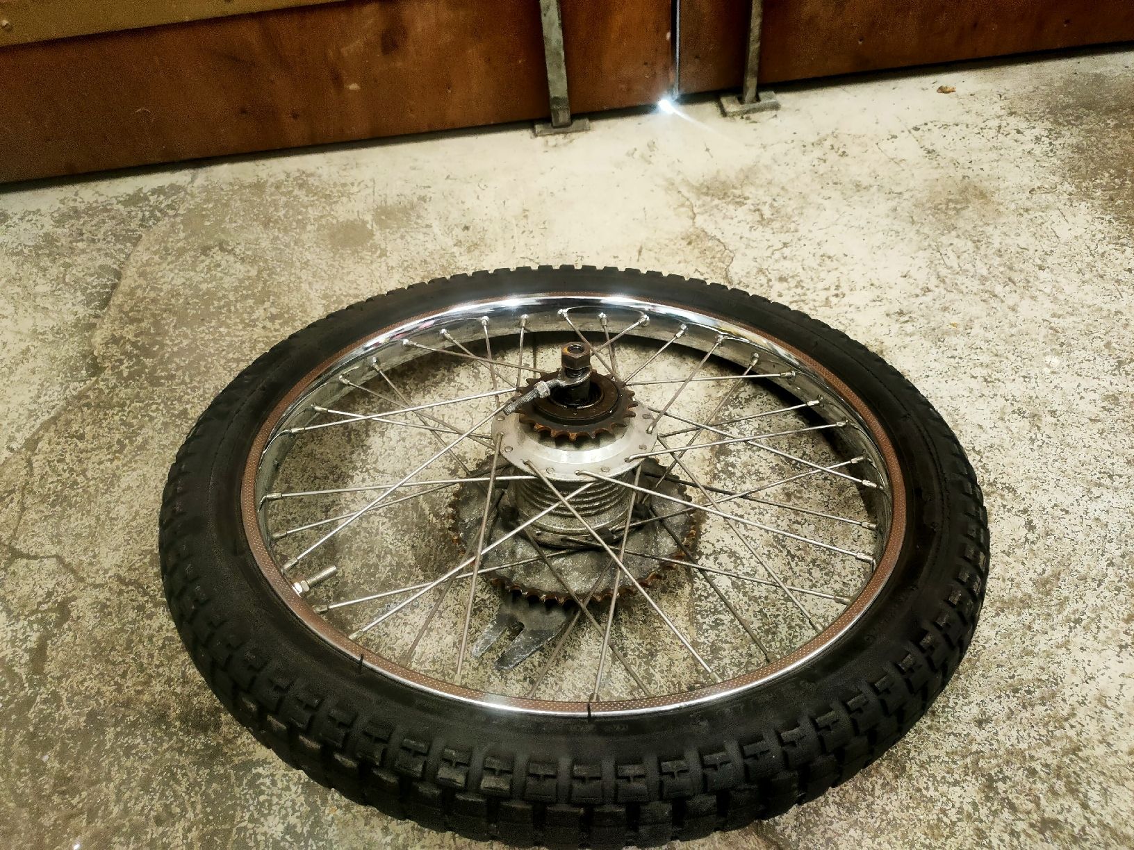 Pneumatici & Ruote complete: Puch Maxi Hinterrad 17  – Difettoso da Schwellbrunn venduto da ueli.l95 2