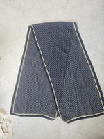 Foulard bleu motif géométrique bordure jaune neuf