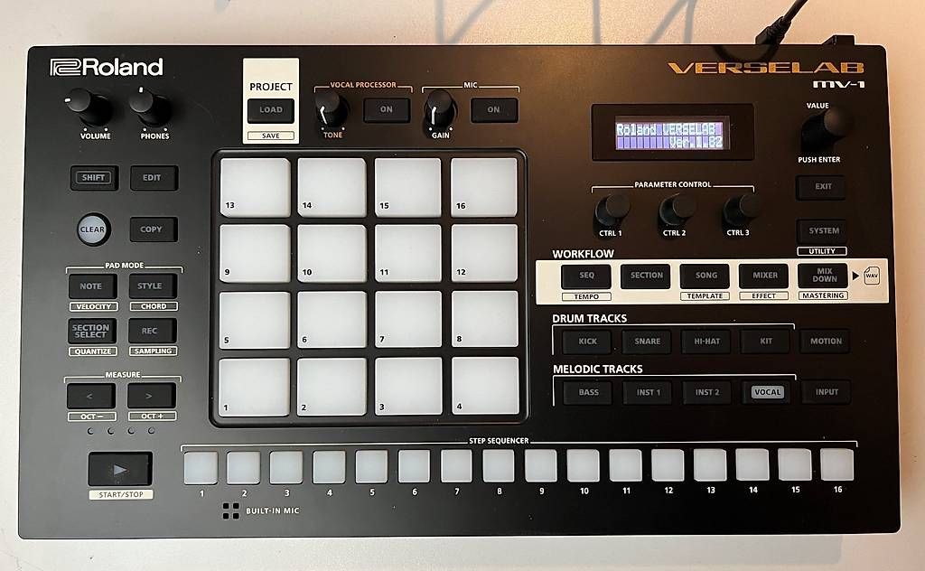 Roland Strumenti musicali: Roland Verselab Studio production – Nuovo e nell'imballaggio originale da Neuchâtel venduto da Music_Avenue 1