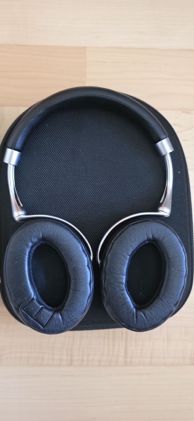 Parrot Casques audio: Parrot Zik Kopfhörer set – Défectueux à Hildisrieden par Beka23 2