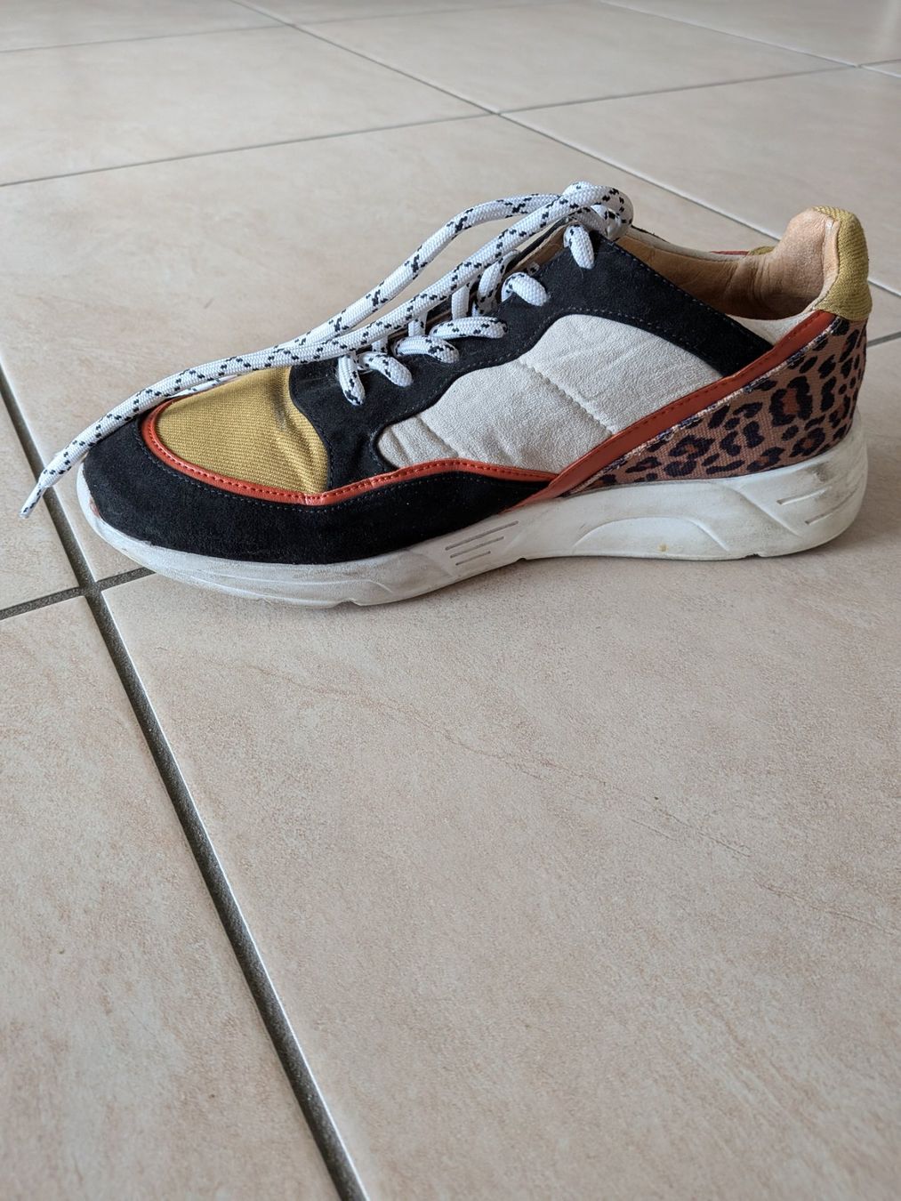Scarpe da donna: Balzac baskets Taille 39 – Usato da Rolle venduto da avo_h2fw 4