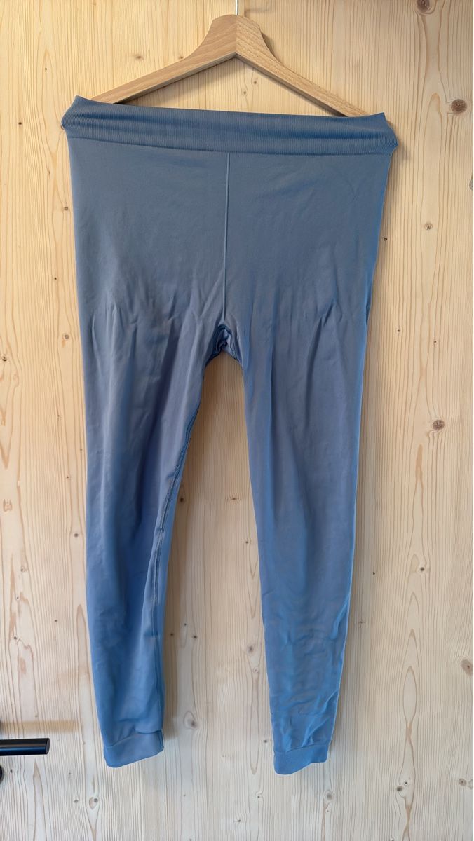 H&M Leggings: Bequeme Leggings - Grösse M – Nuovo (secondo la descrizione) da Lurtigen venduto da sal_79fm