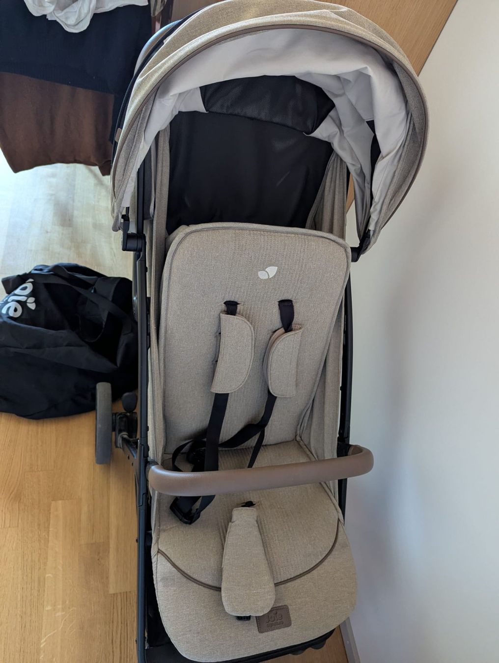 Joie Carrozzine: Kinderwagen Joie parcel lx – Usato da Winterthur venduto da Neglect 1