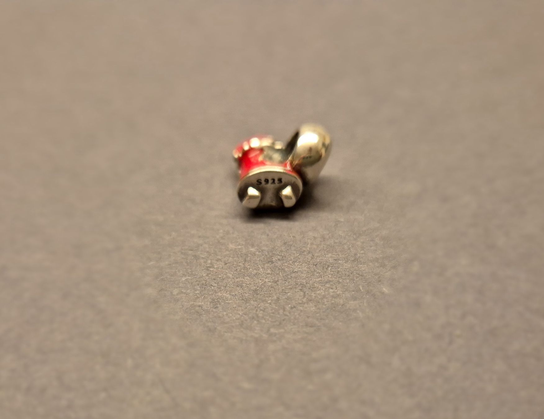 Ciondoli: Charm Weihnachtsmann +Garantie – Nuovo (secondo la descrizione) da Rotkreuz venduto da Carbone_Bijou-Shop 2