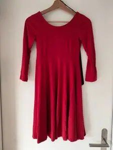 Vestiti: Rotes Kleid, Gr. 34 – Usato da Schöfflisdorf venduto da kin_2dp9 1