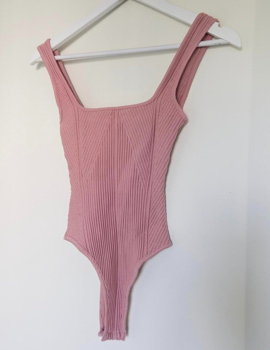 Zara Tops: Zara Body – Grösse S – Gebraucht aus Glis von mba_jl92