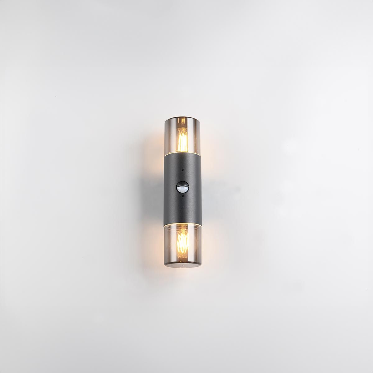 Lampen: Aussen Wandleuchte, IP44, 33 cm Höhe – Neu (gemäss Beschreibung) aus Kreuzlingen von Smart-Light 4
