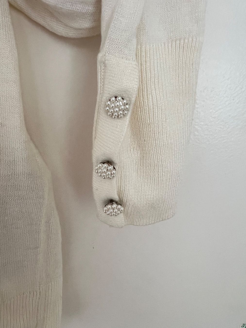 Pulls & Sweat-shirts: Pull VERO MODA blanc manches longues – D'occasion à Petit-Lancy par din_jh6k 3