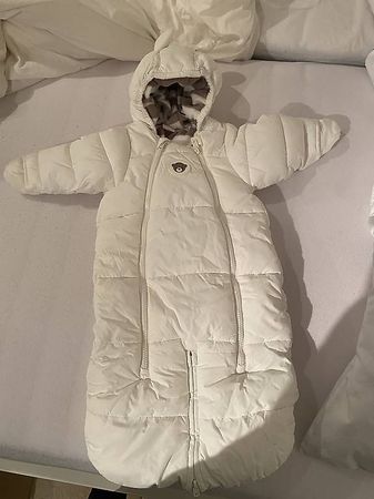 Combinaison pour bébé 2 à 6 mois neuve 
