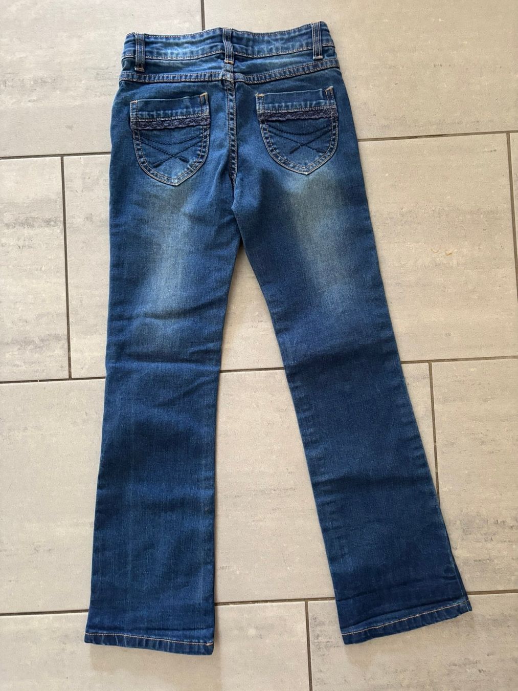 Pantaloni: Kids Mädchen Jeans blau - Grösse 134 – Usato da Kleinandelfingen venduto da Baba23 1