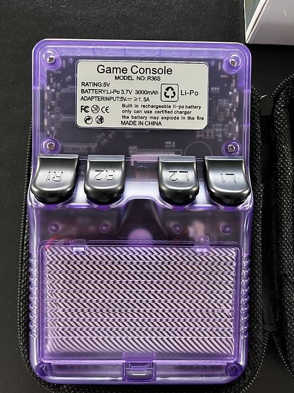 Console: Gameboy R36S Retro-Handheld Konsole  Full Set – Nuovo (secondo la descrizione) da Bäch SZ venduto da Mastergevin 2