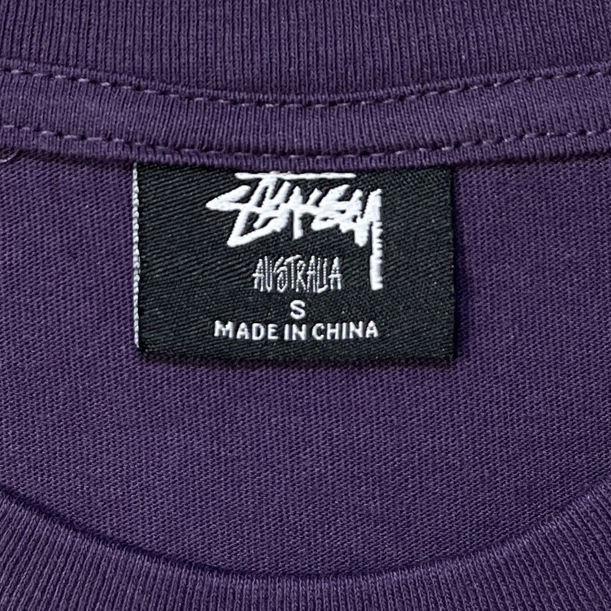 Stüssy T-Shirts: Stüssy World Tour Tee (S) – Neu (gemäss Beschreibung) aus Chamoson von Sapoloshop 2