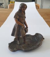 ANTIKE SCHALE ODER  ABLAGE MIT MÄDCHEN  JUGENDSTIL