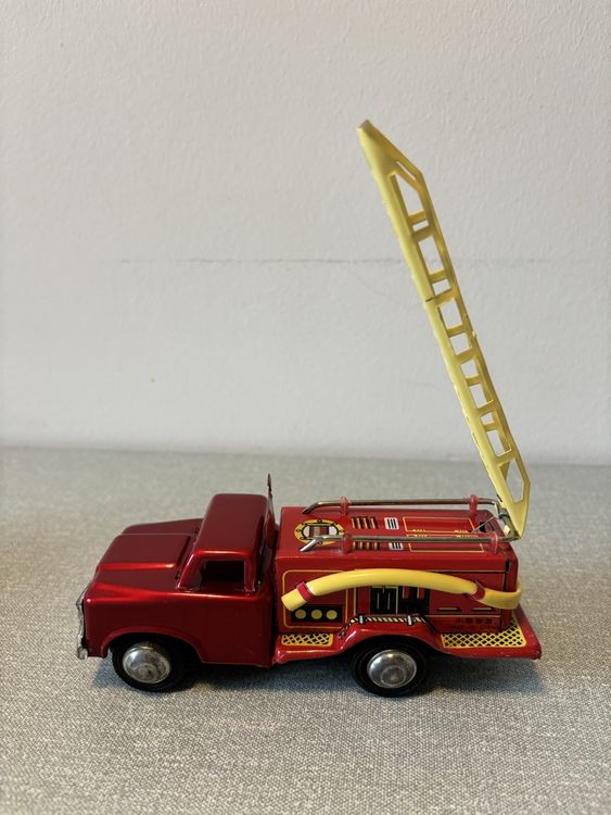 Feuerwehr Leiterwagen MF 163 Blechspielzeug Oldtimer 4