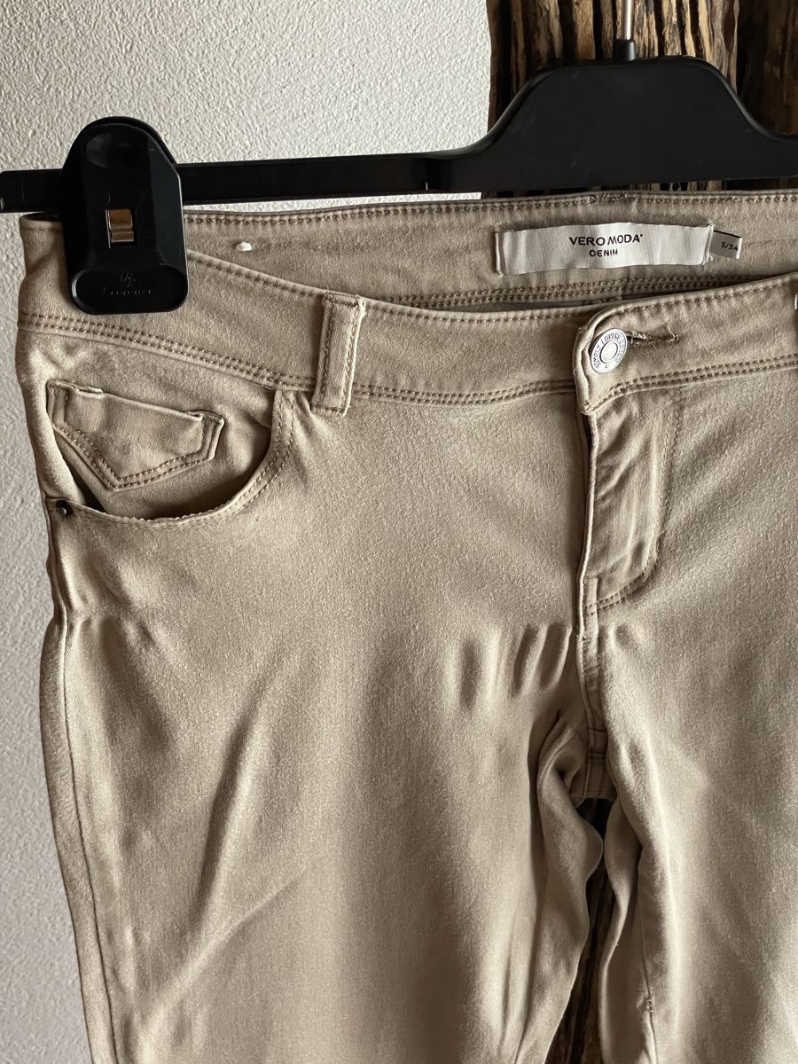 Vero Moda Jeans: VERO MODA jeans in beige Gr.S/34 – Usato da St. Moritz venduto da hdj_dd7v 1