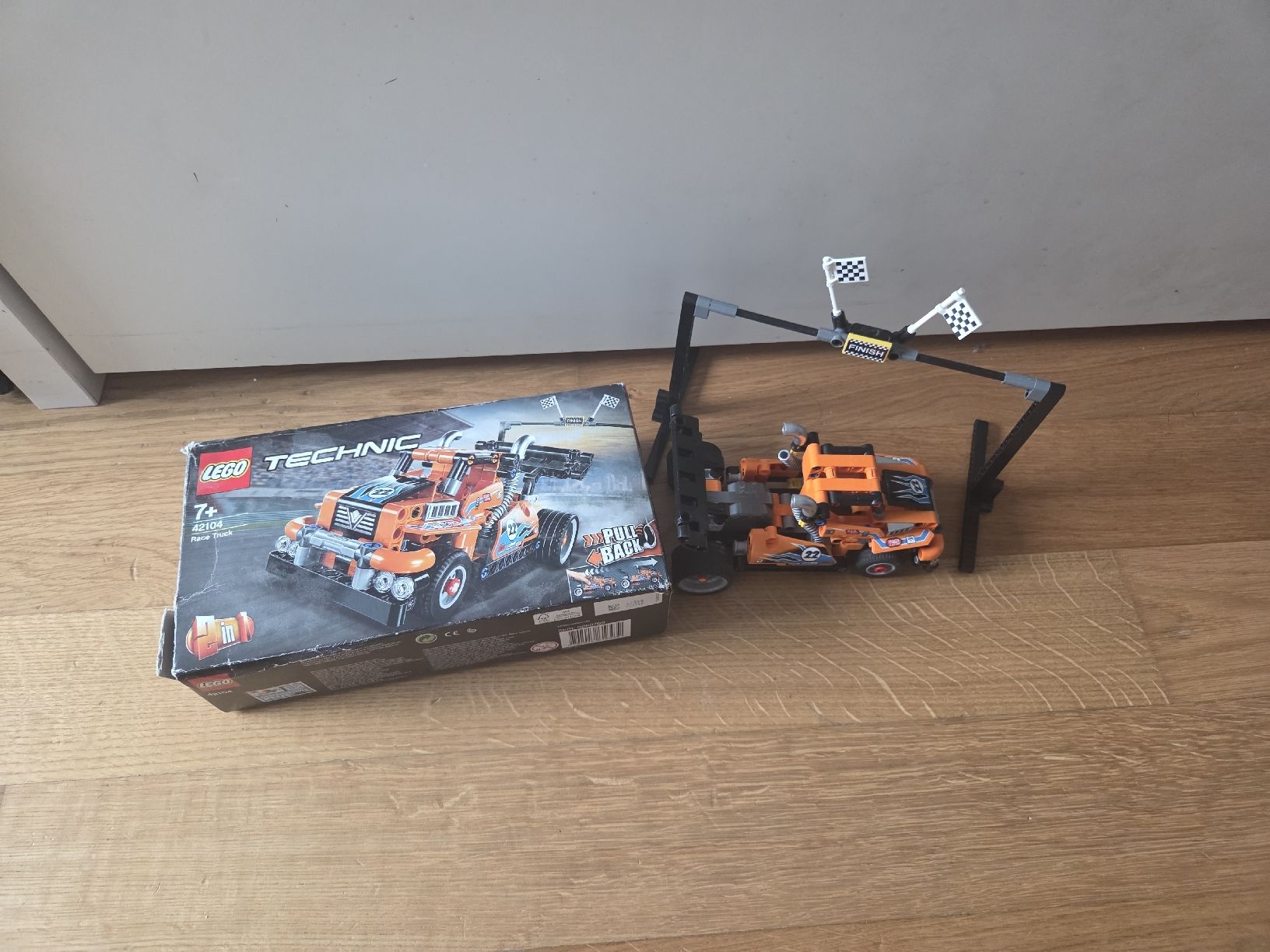 Lego Kit di costruzioni: Lego Technic 42104 Race Truck Pull Back - Komplett! – Usato da Winterthur venduto da Nour_Hadad 1