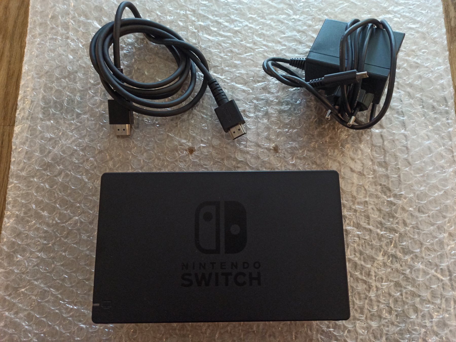 Dockingstation: Original Nintendo Switch TV-Dockingstation mit Netzteil NSW – Gebraucht aus Oberweningen von mar_87mx 1