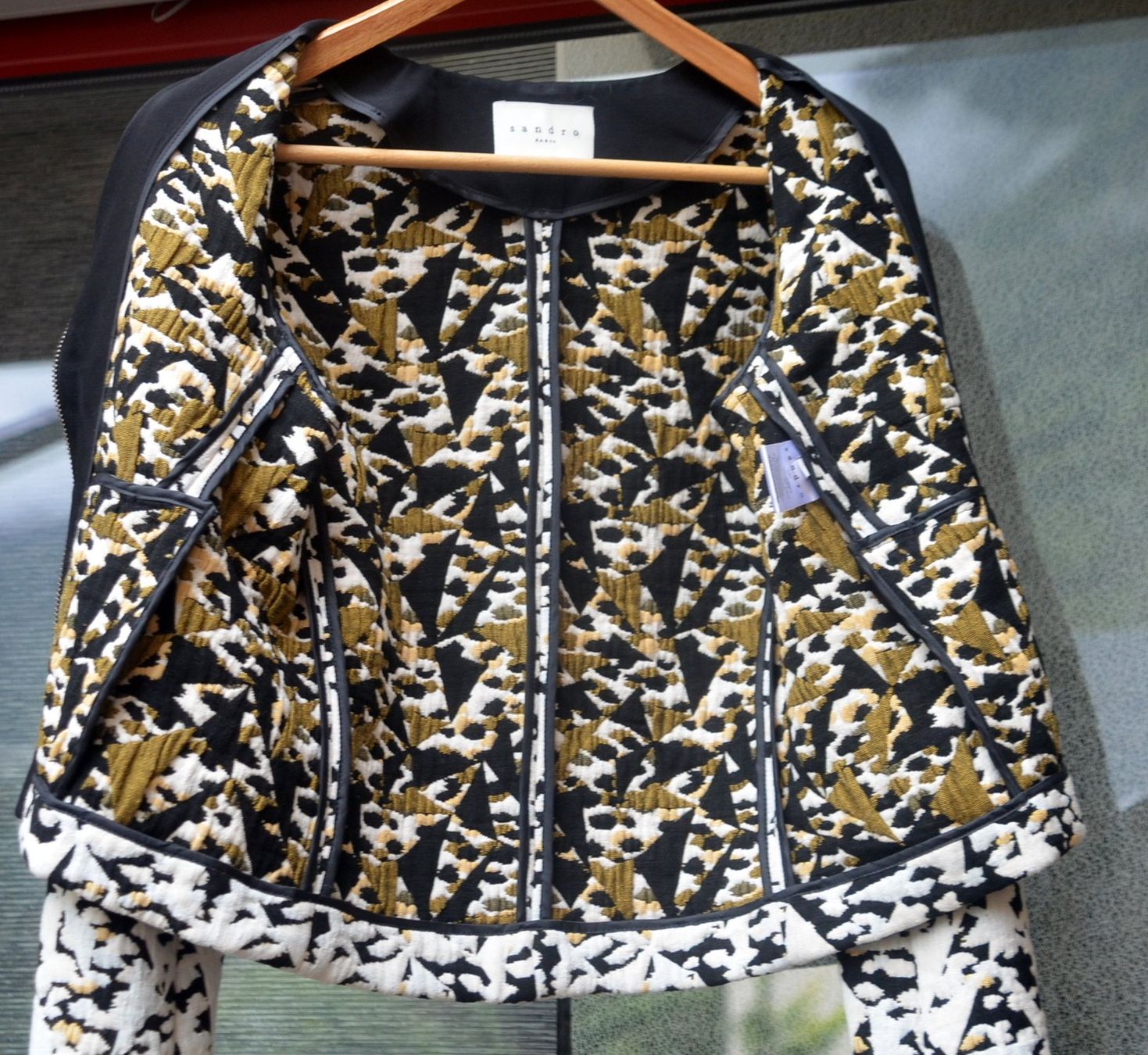 Sandro Jacken: Sandro Blazer / veste .36 – Gebraucht aus Collonges von Auganien 3