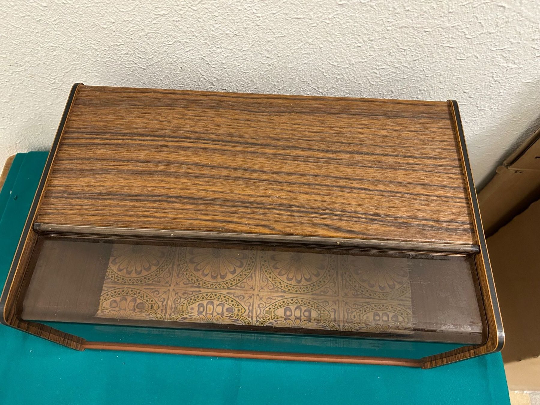 Behälter & Ähnliches: Brotkasten vintage 70er Jahre – Gebraucht aus Aesch BL von aligator010 2