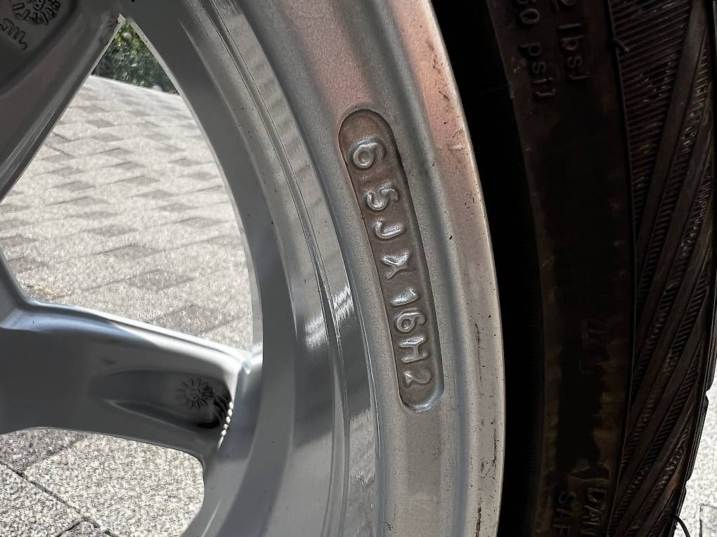 Pneumatici & Ruote complete: Fiat 500 Winterräder – Usato da Sursee venduto da gas_8n5t 3