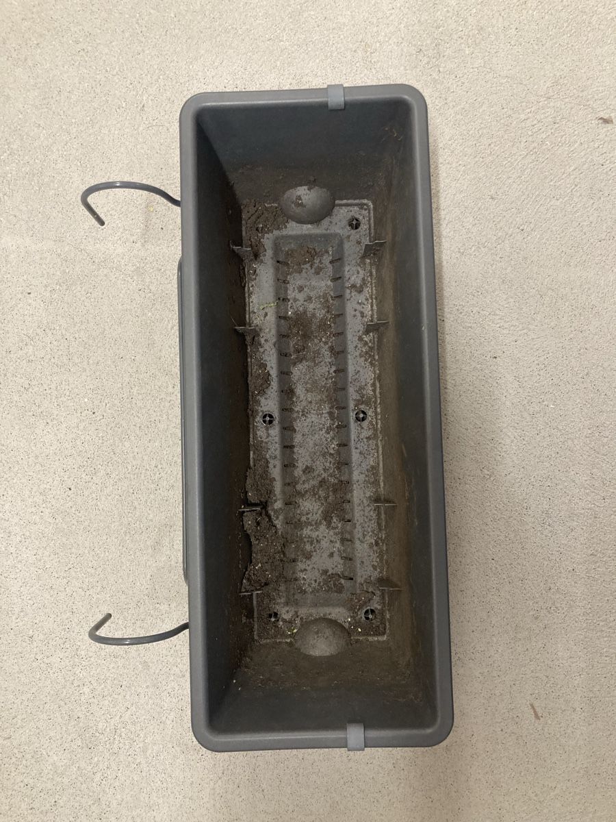 Vasi per fiori: Elho Balkonkasten mit Wasserreservoir – Usato da Zürich venduto da eic_cd8v