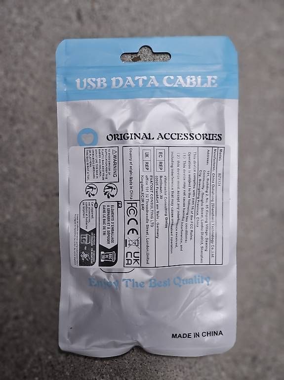 Cavi: USB-Datenkabel à 1m – Usato da Häutligen venduto da Konvolut_Shop_CH 1