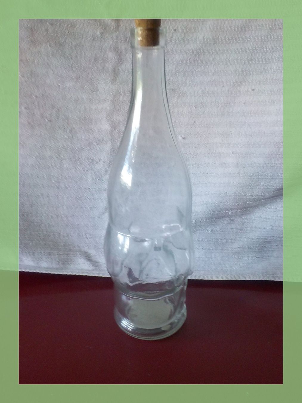 Altro in Stoviglie & Bicchieri: DekorativeTotenkopf Flasche mit Korken – Usato da Bülach venduto da Freieck 2
