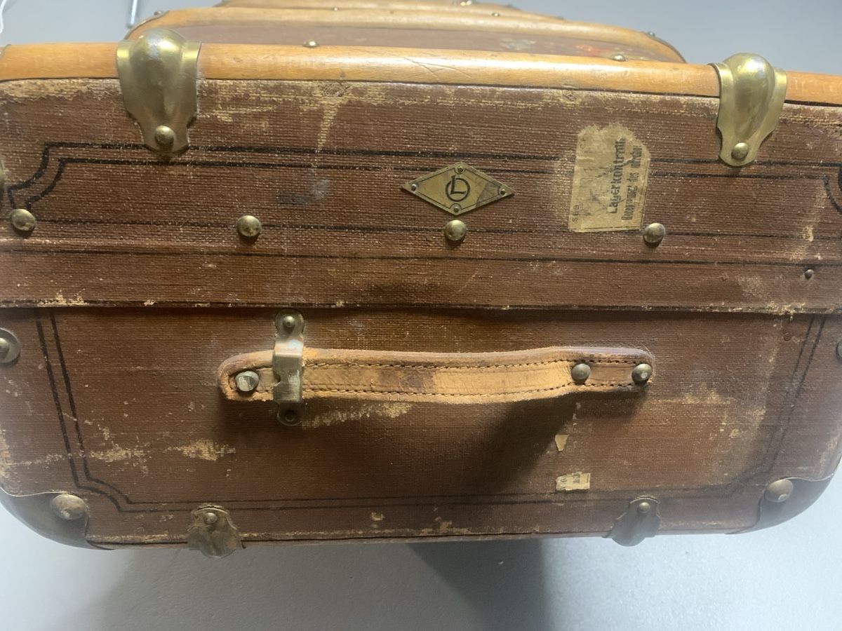 Valigie: Antiker Reisekoffer A.Hägeli Luzern – Usato da Kallern venduto da strebi86 2