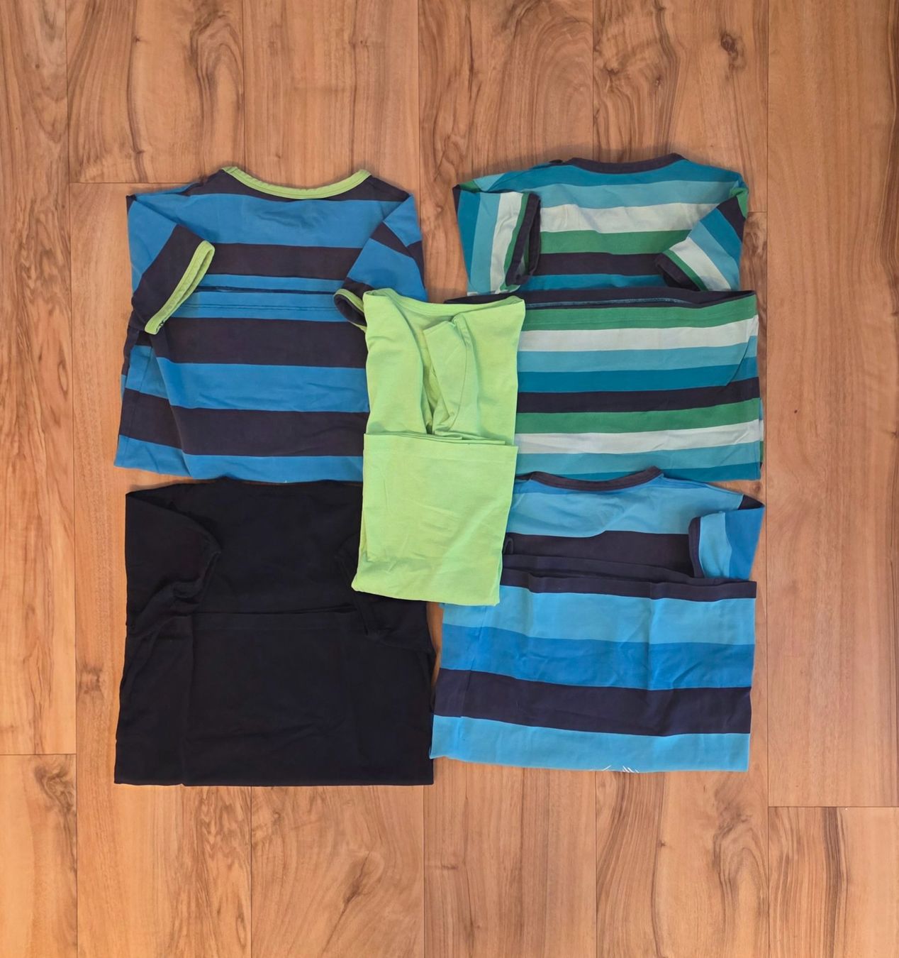 Danefae Camicie, T-shirt & Polo: Danefae T-Shirts Gr 9-12 – Usato da Gunzwil venduto da siijaa 1