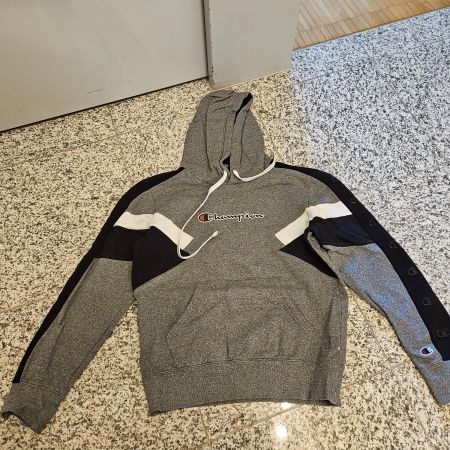 Champion Kapuzenpullover Hoodie Gr. M /176