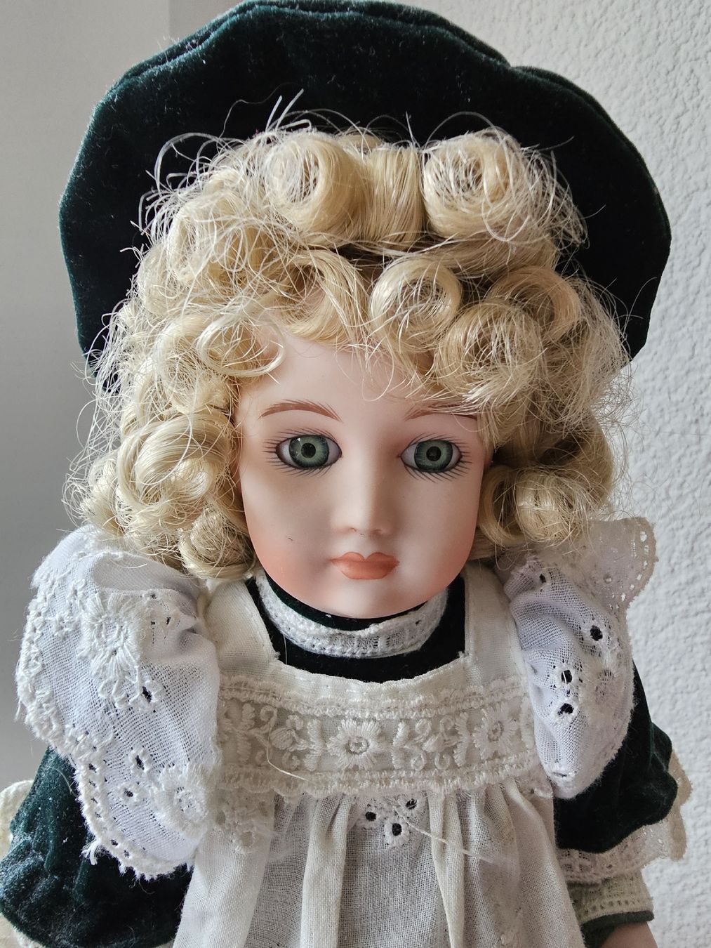 Bambole: WUNDERSCHÖNE PUPPE! – Nuovo (secondo la descrizione) da Laupen BE venduto da AUSSIEGIRL1109 1