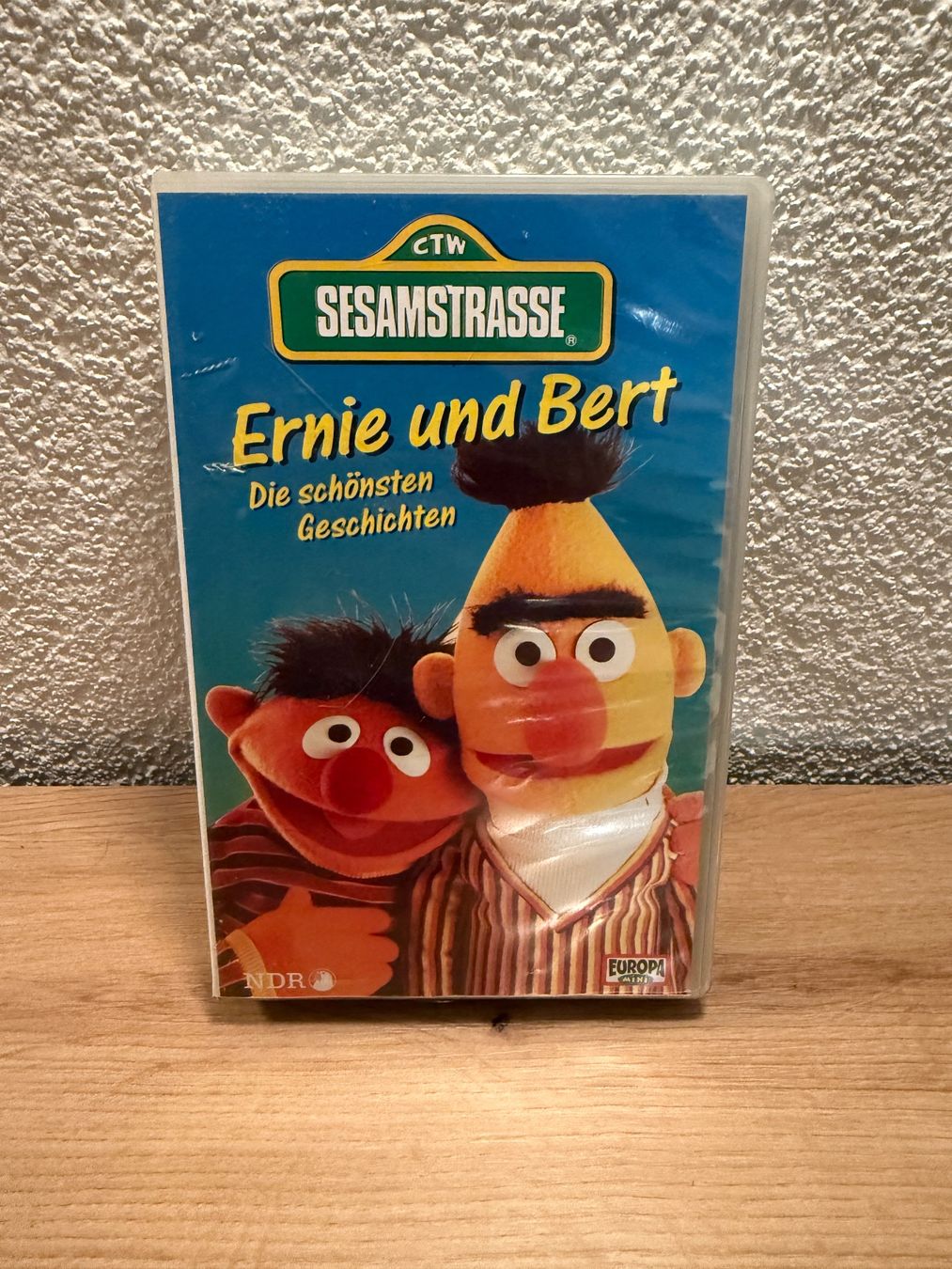 Alle VHS: VHS Ernie und Bert – Gebraucht aus Steffisburg von Copy22