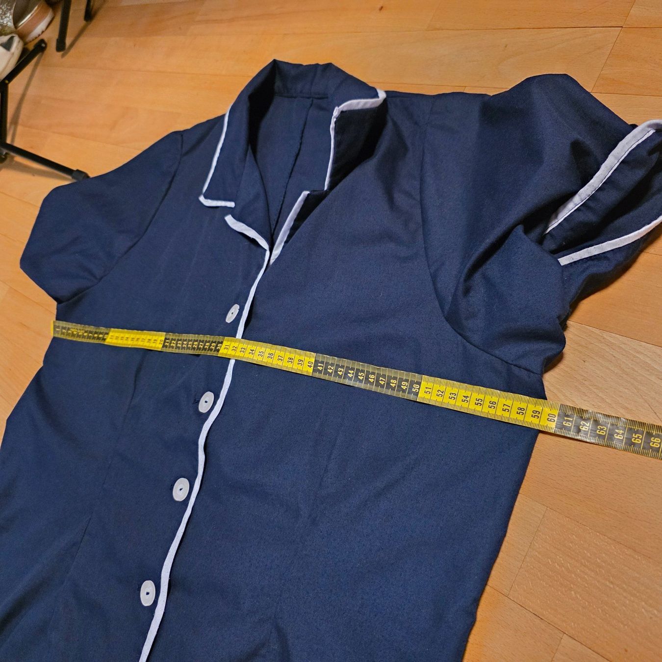 Camicette: Vintage Bluse dunkelblau mit Weiß XL – Usato da Wald ZH venduto da CapLux 3