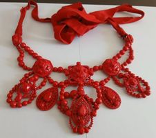 Schöne Damen - Kette in rot / Regulierbar