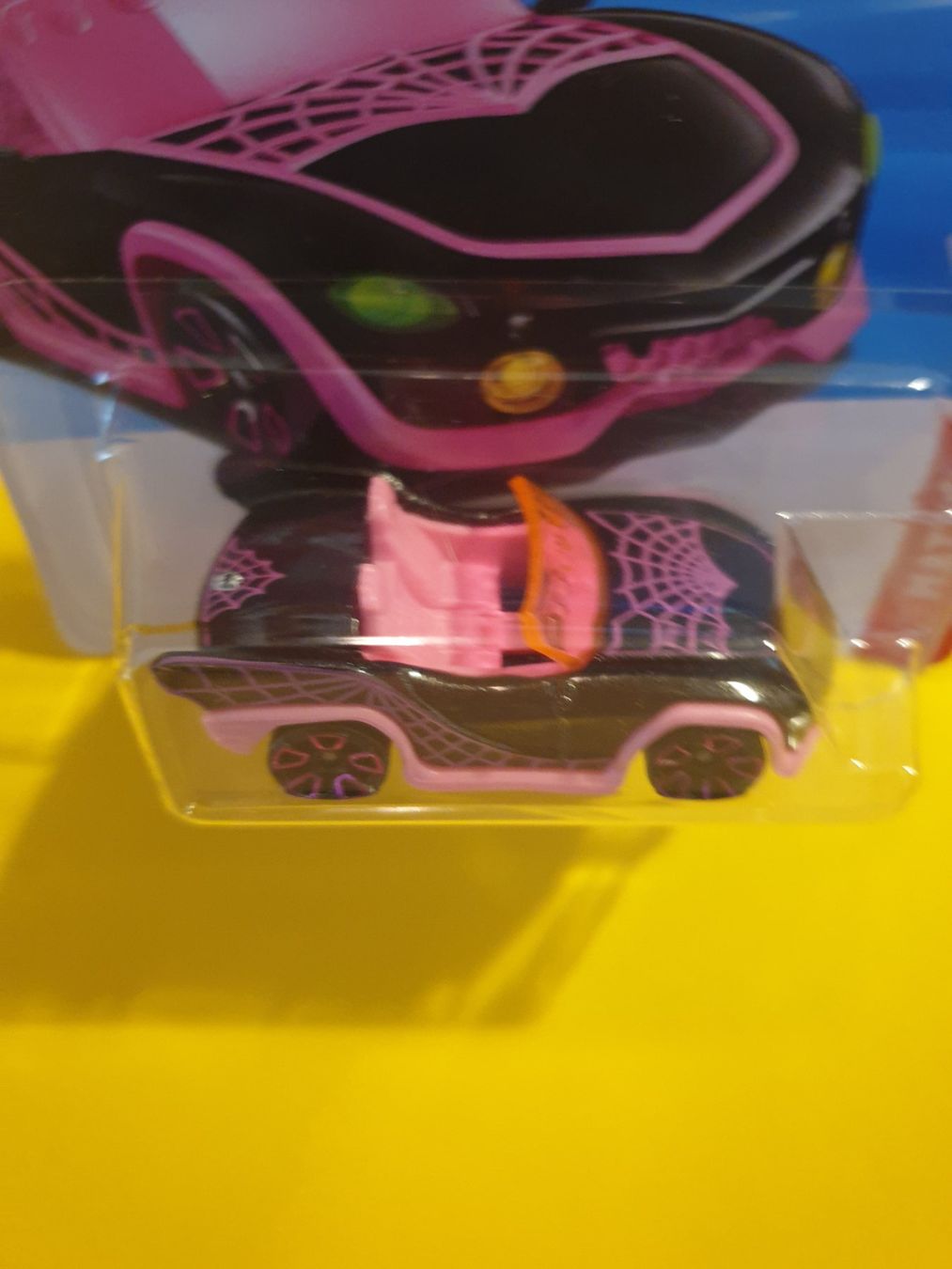 Hot Wheels Modellini d'auto: Hot Wheels MONSTER HIGH GHOUL MOBILE – Nuovo e nell'imballaggio originale da Oftringen venduto da Rotor 2