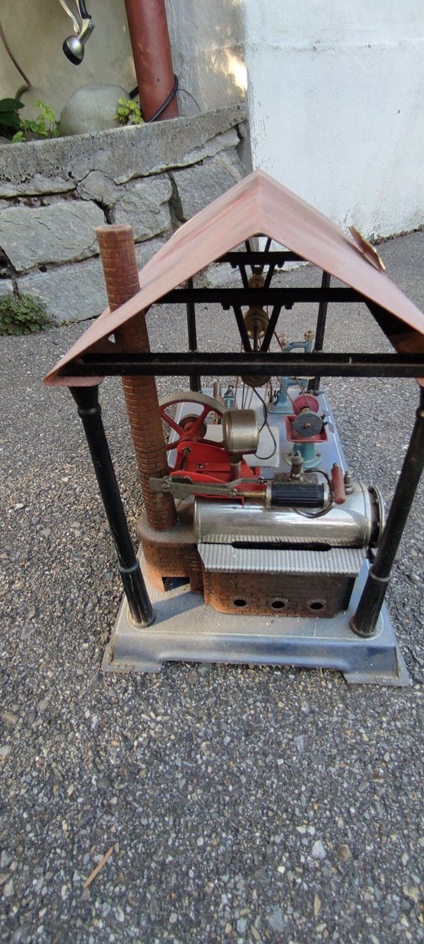 Wilesco Kit di modellismo & Modellini statici: Wilseco Dampfmaschinenwerkstatt – Usato da Rüti ZH venduto da Yves852 2