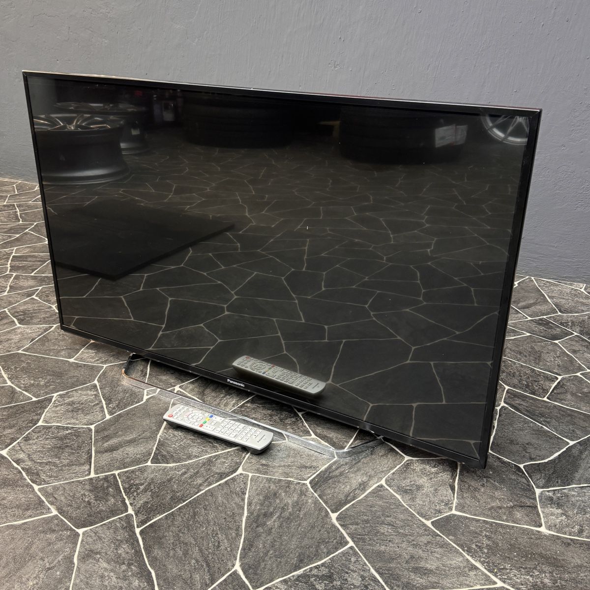 Televisori: Panasonic LCD TV 43 zoll  – Usato da Wetzikon ZH venduto da Classic_Bimmer