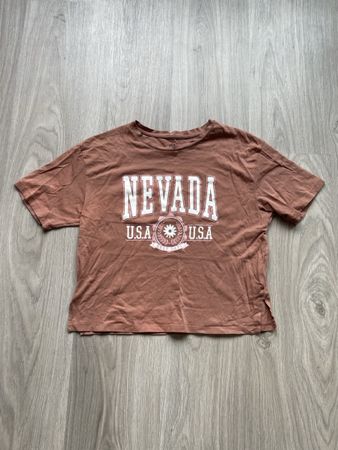 Braunes Sommer T-Shirt mit Nevada Print USA – Grösse 158