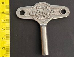 Aufzugschlüssel GAMA Mechanik Nr. 5 Metall f. Blechspielzeug