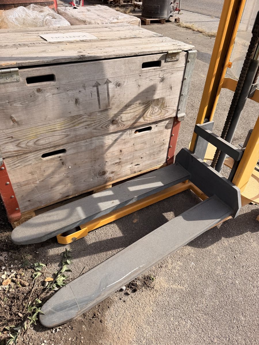 Ameise Carrelli elevatori e a forche: Hubwagen manuell  – Difettoso da St. Gallen venduto da Travelbeef01 2