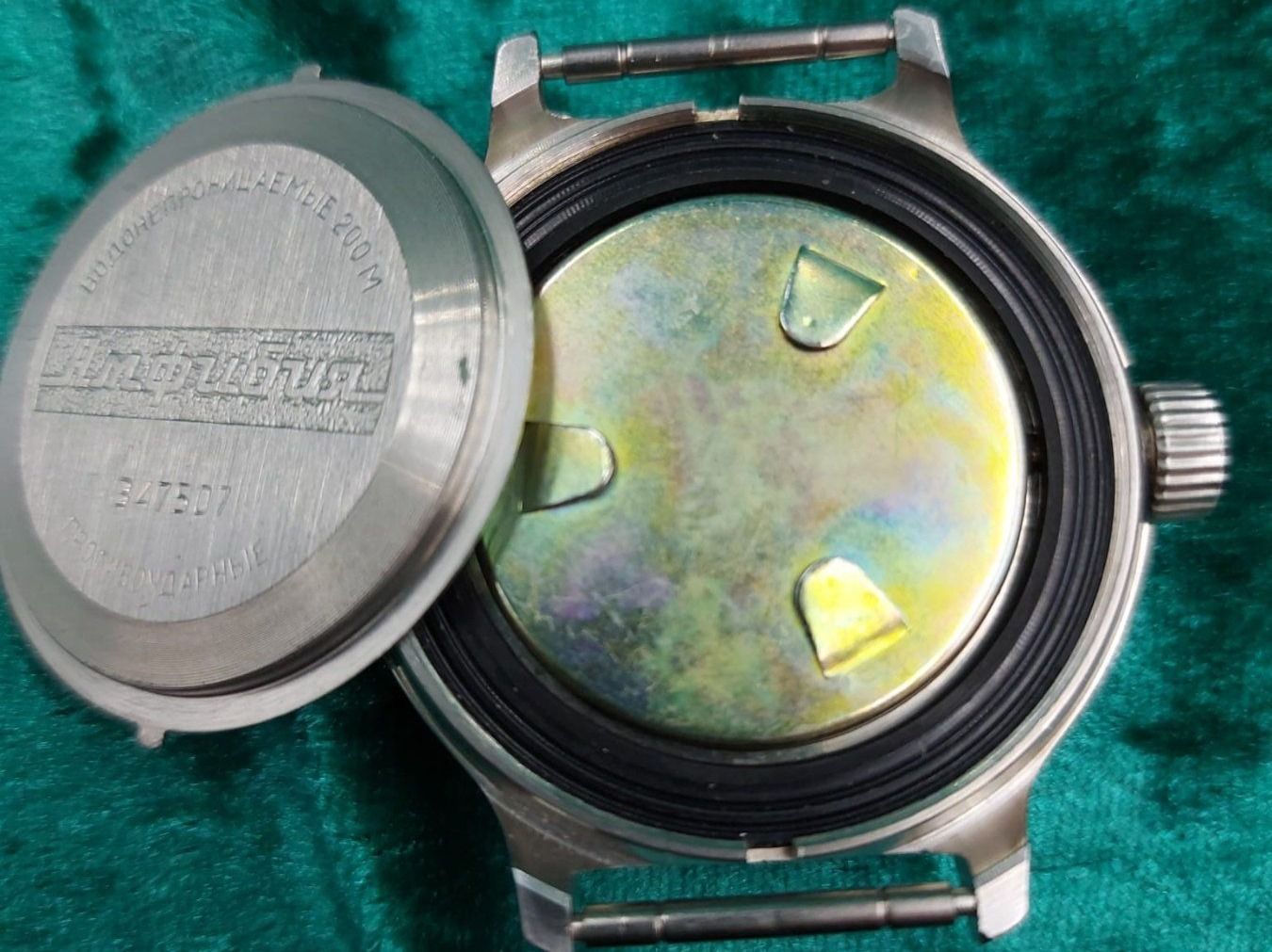 Vostok Uhren: Legendäre Vostok Amfibia Diver Uhr – Gebraucht aus Bassersdorf von antik_leo 5