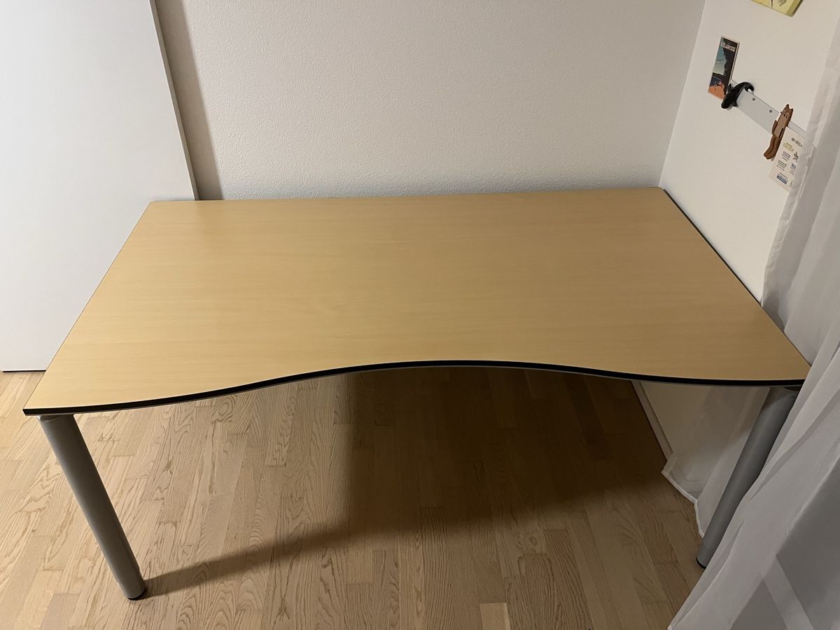 Schreibtische: Schreibtisch, Holz/Metall – Gebraucht aus Hombrechtikon von Kaatja 3