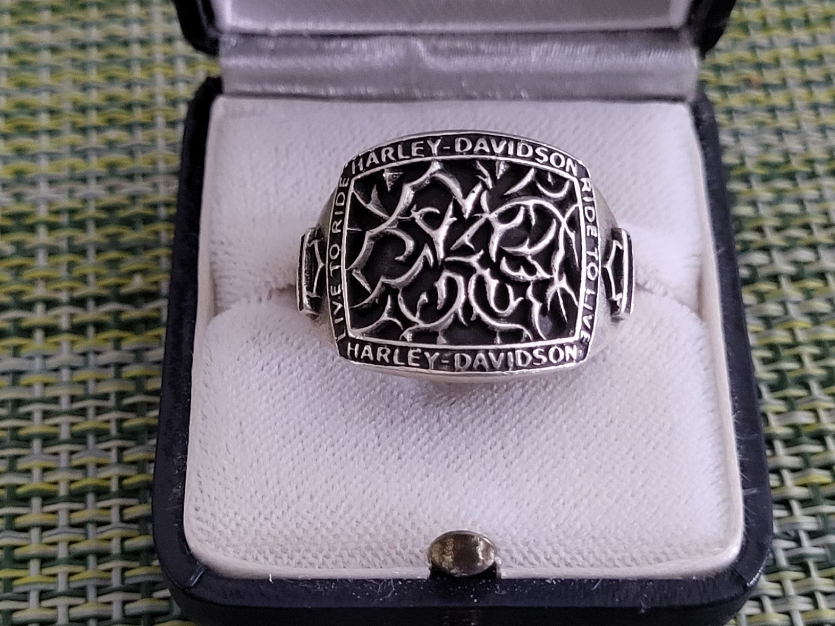 Harley-Davidson Anelli: Harley Davidson Ring, Silber 925, Herrenring, Top Zustand! – Nuovo (secondo la descrizione) da Oberglatt ZH venduto da watchkurt