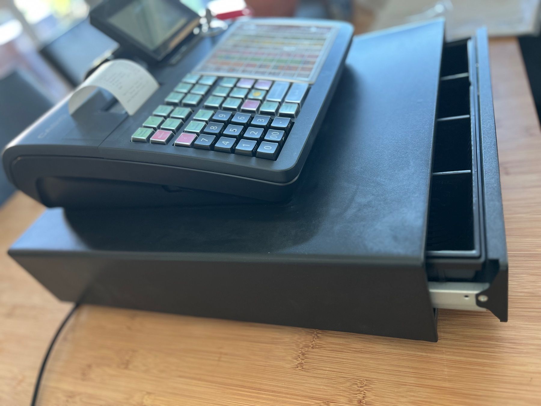 Casio Registratore di cassa: Registrierkasse mit Gelschublade – Usato da Bubikon venduto da Daniel_mettler 1