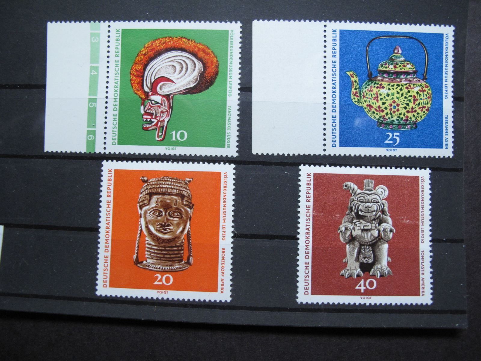 Alle Briefmarken: DDR 1971 Völkerkunde Museum ** – Gebraucht aus Wil SG von fva01