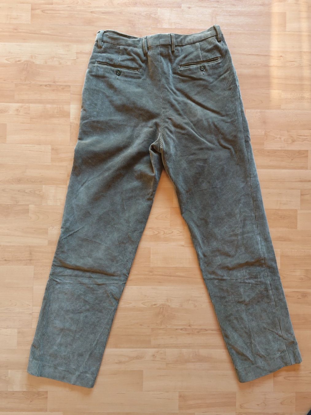 Pantaloni: Vintage Cordhose – Usato da Sörenberg venduto da bol_8lfr 2