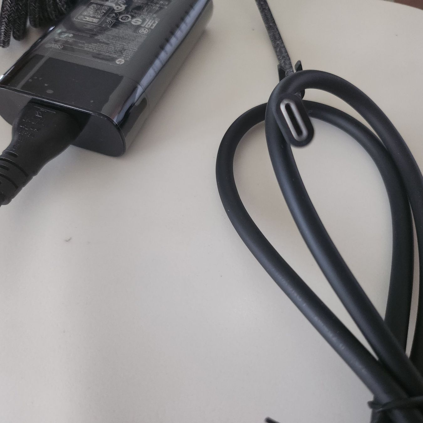 Hewlett Packard Ladegerät: HP Notebook Laptop Original Netzteil 65W – Neu (gemäss Beschreibung) aus Unterägeri von ani_pn8n 7