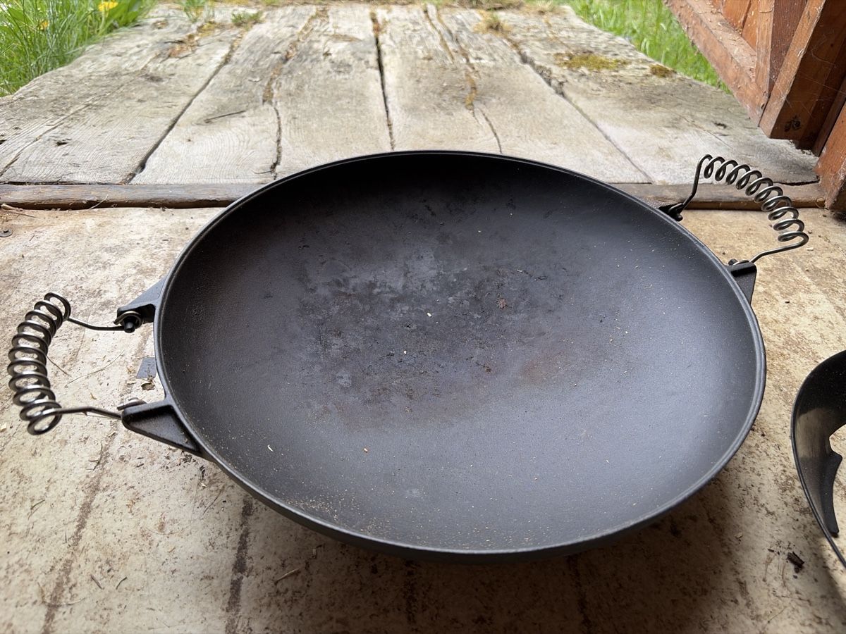 Padelle: WOK Guss Pfanne – Usato da Humlikon venduto da mar_hv7m