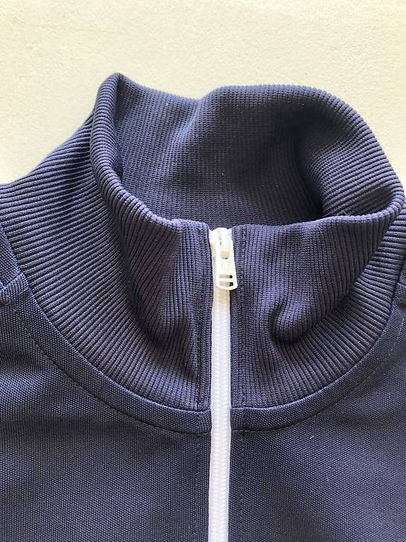 Giacche: Fred Perry Trainerjacke dunkelblau mit weiss Gr.L – Usato da Kreuzlingen venduto da gra_7qcc 6