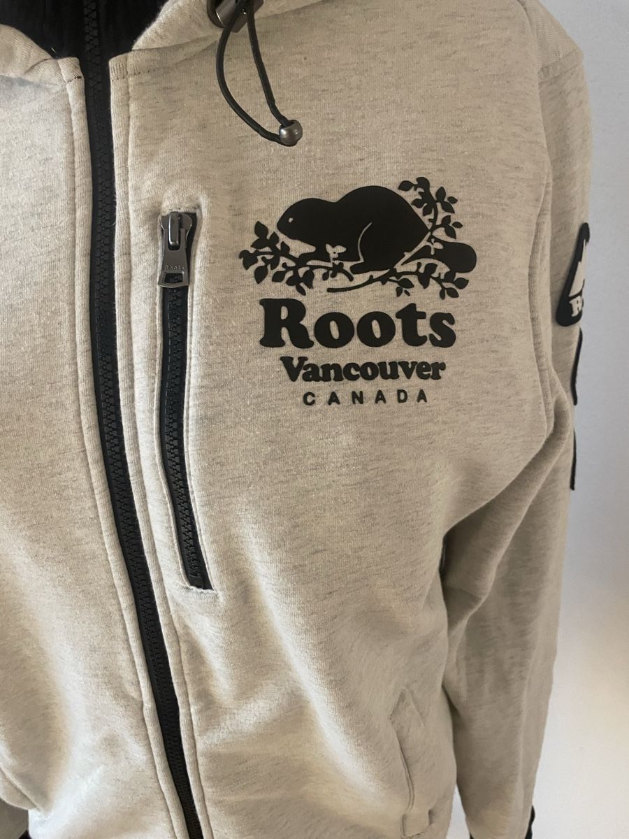 Maglioni & Felpe: Roots Canada Hoodie, Grösse M – Usato da Aarberg venduto da Mama_Lulu 1